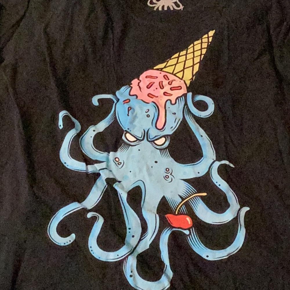HMNIM Black T-Shirt with Blue Octopus Ice Cream Design